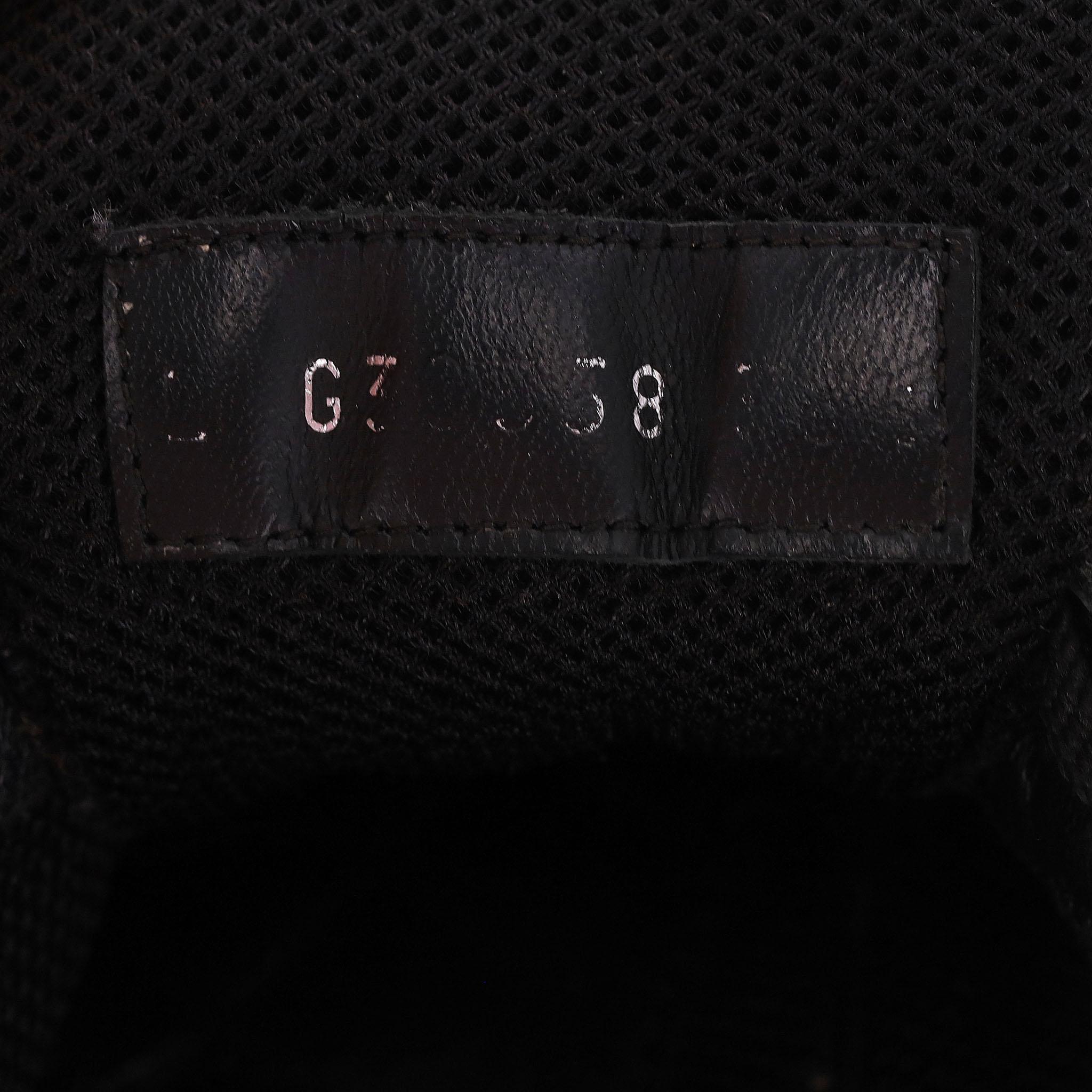 Chanel 'CC' Logo Embroidered Neoprene & Leather Sneakers For Sale 3