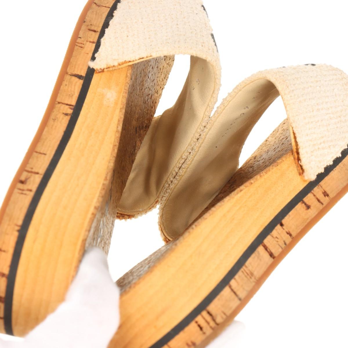 Chanel CC Logo Fabric Wooden Sandal Ivory x Brown 8