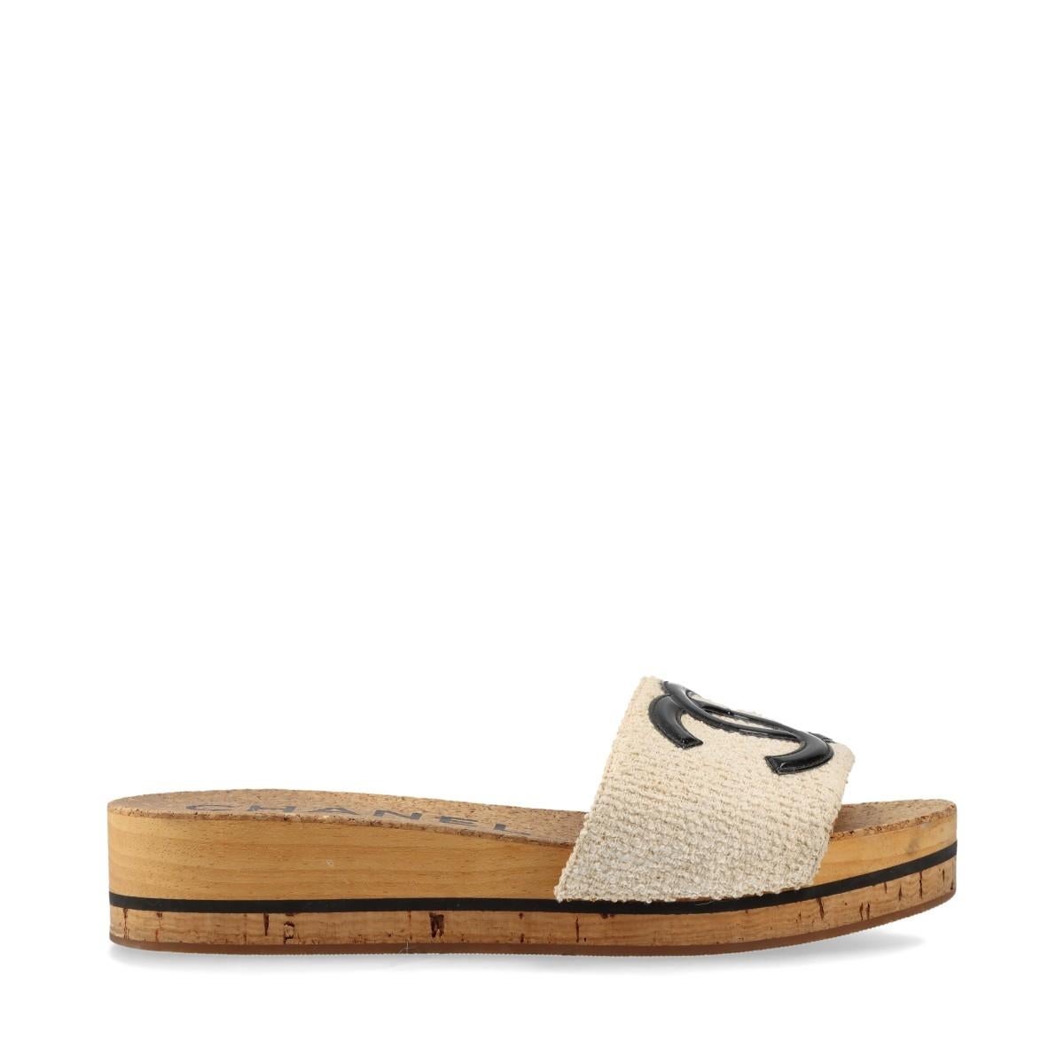 Women's Chanel CC Logo Fabric Wooden Sandal Ivory x Brown