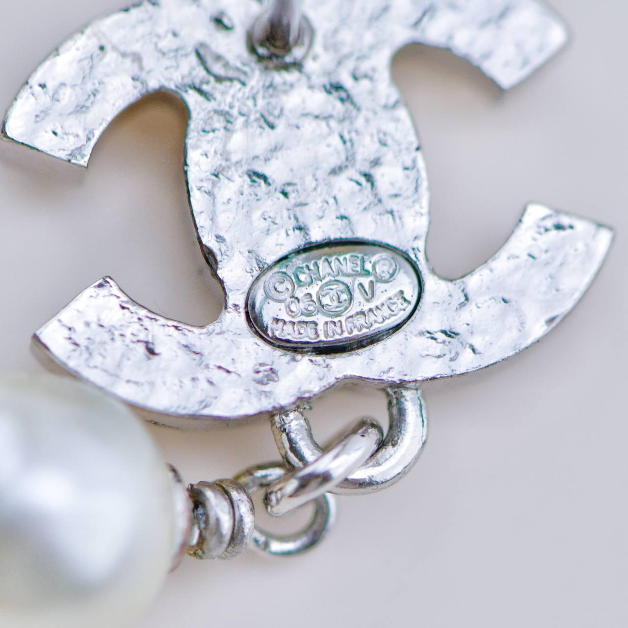 Femenino o masculino Pendientes Chanel CC Logo Perla de imitación en venta