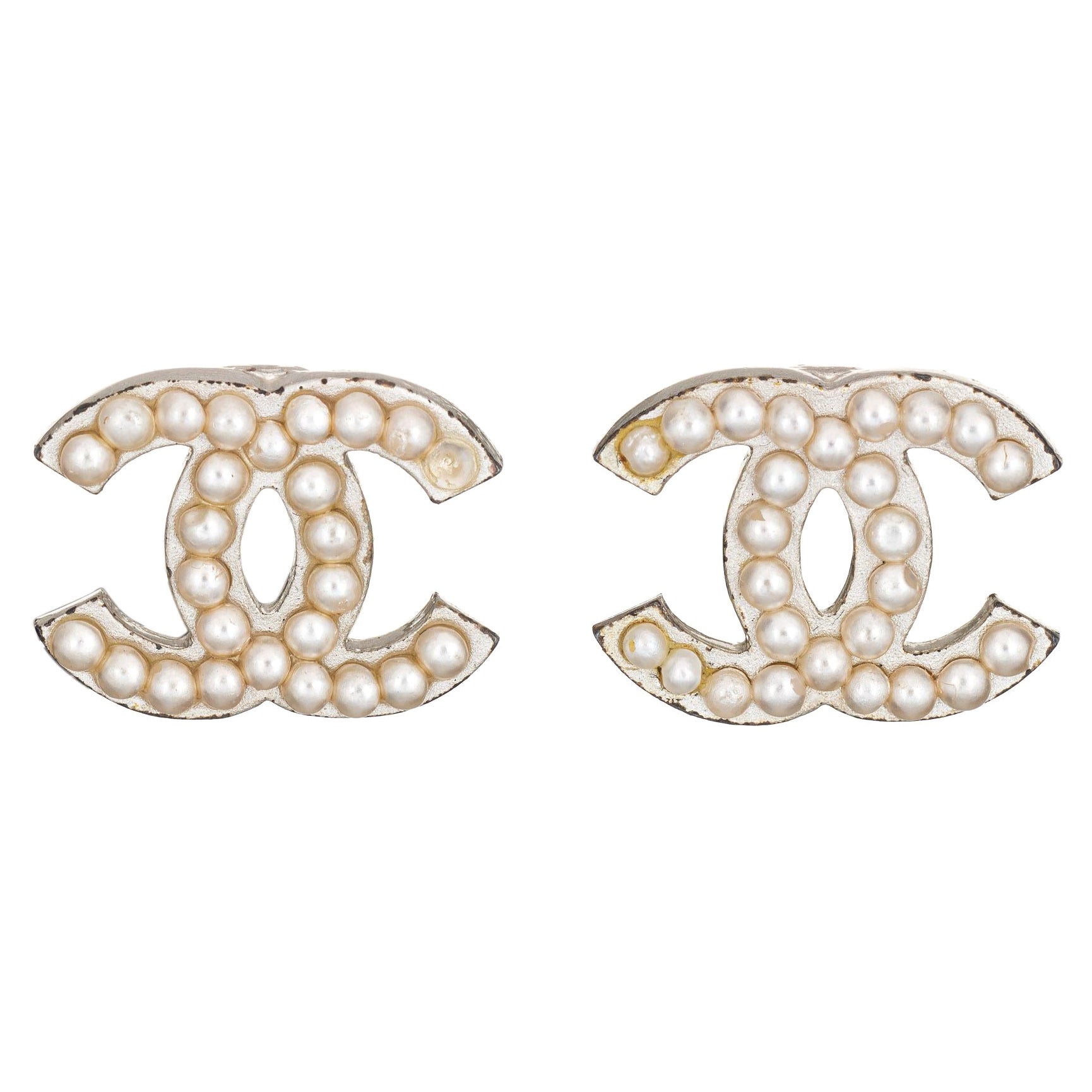 Chanel CC Logo Faux Pearl Earrings Clip On Silver Tone c2003