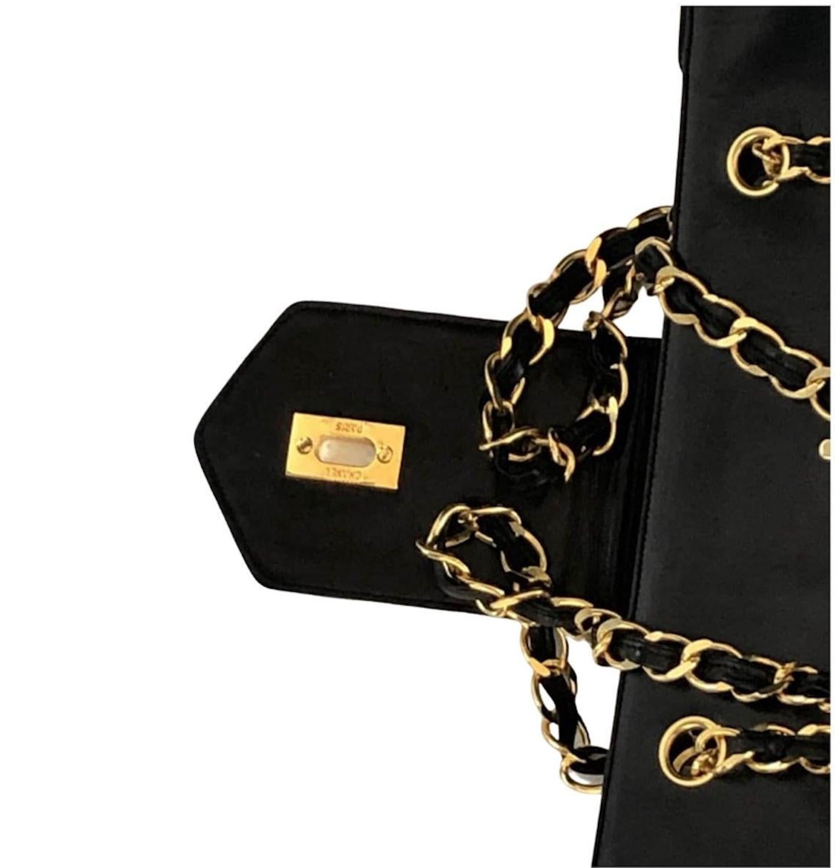 CHANEL CC Logo Grand Shopping Tote Black Shoulder Bag Vintage 3