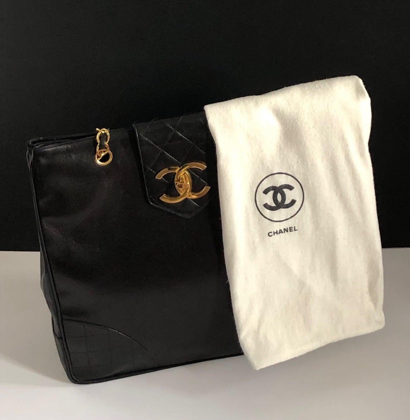 CHANEL CC Logo Grand Shopping Tote Black Shoulder Bag Vintage 4