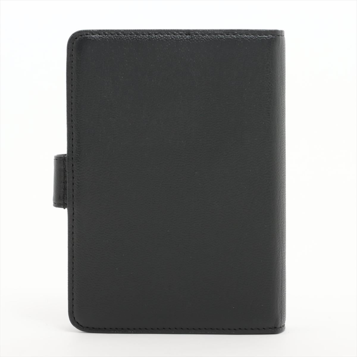 Chanel CC Logo Leather Notebook Cover In Good Condition In Humacao, PR