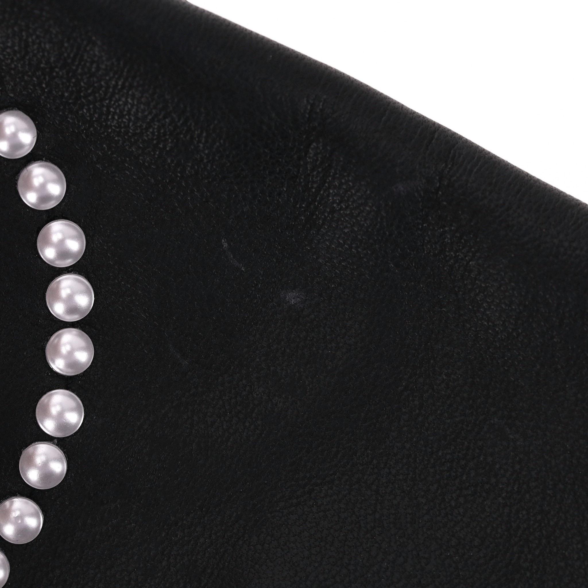 Chanel 'CC' Logo Leather & Pearl Fingerless Gloves For Sale 3