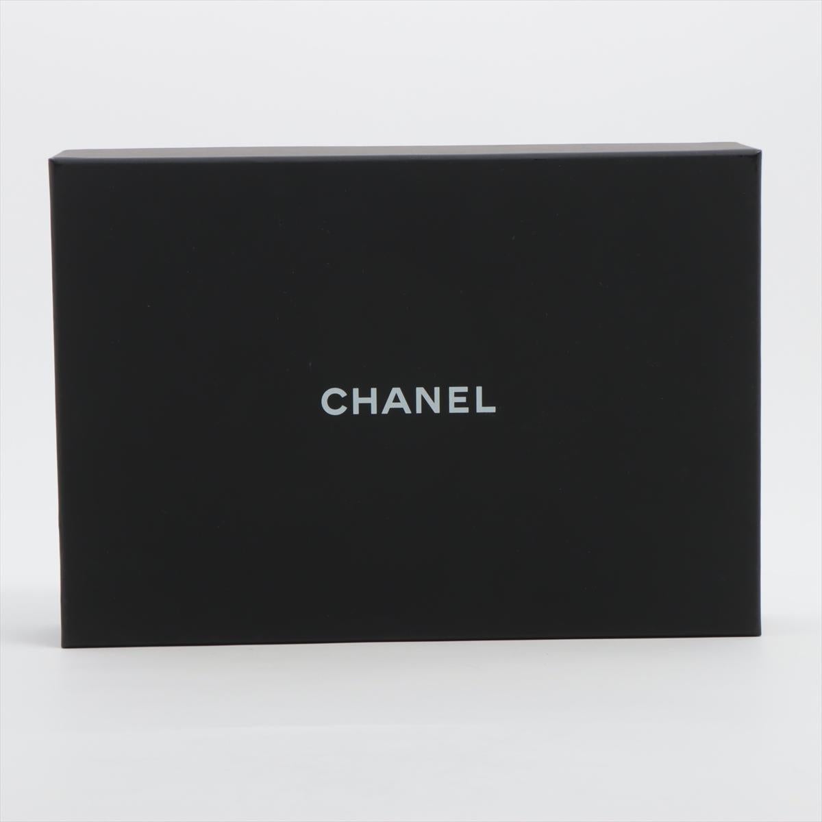 Chanel CC Logo Leg Warmer Black x White 2