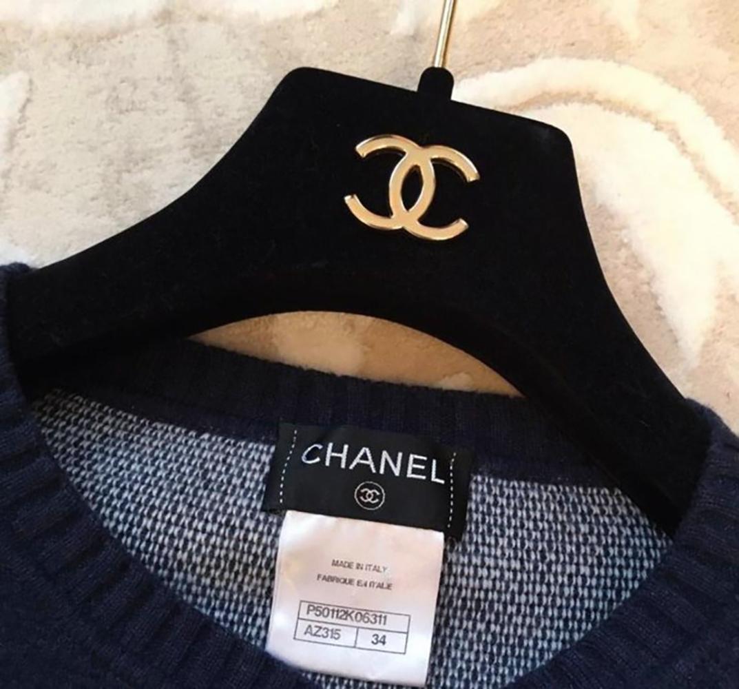 Chanel CC Logo & Lion Cashmere Jumper 3