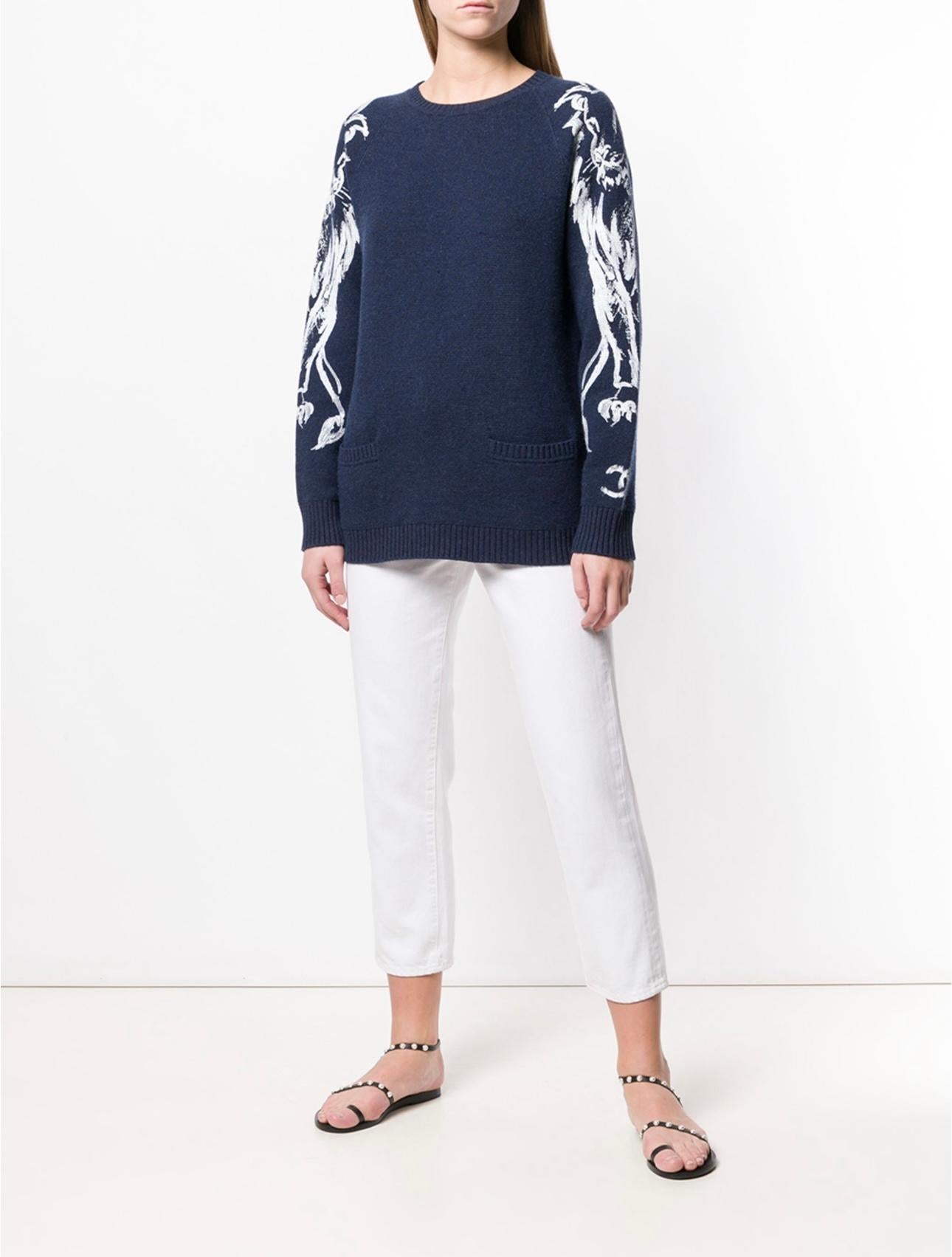 Black Chanel CC Logo Lion Guard Cashmere Jumper
