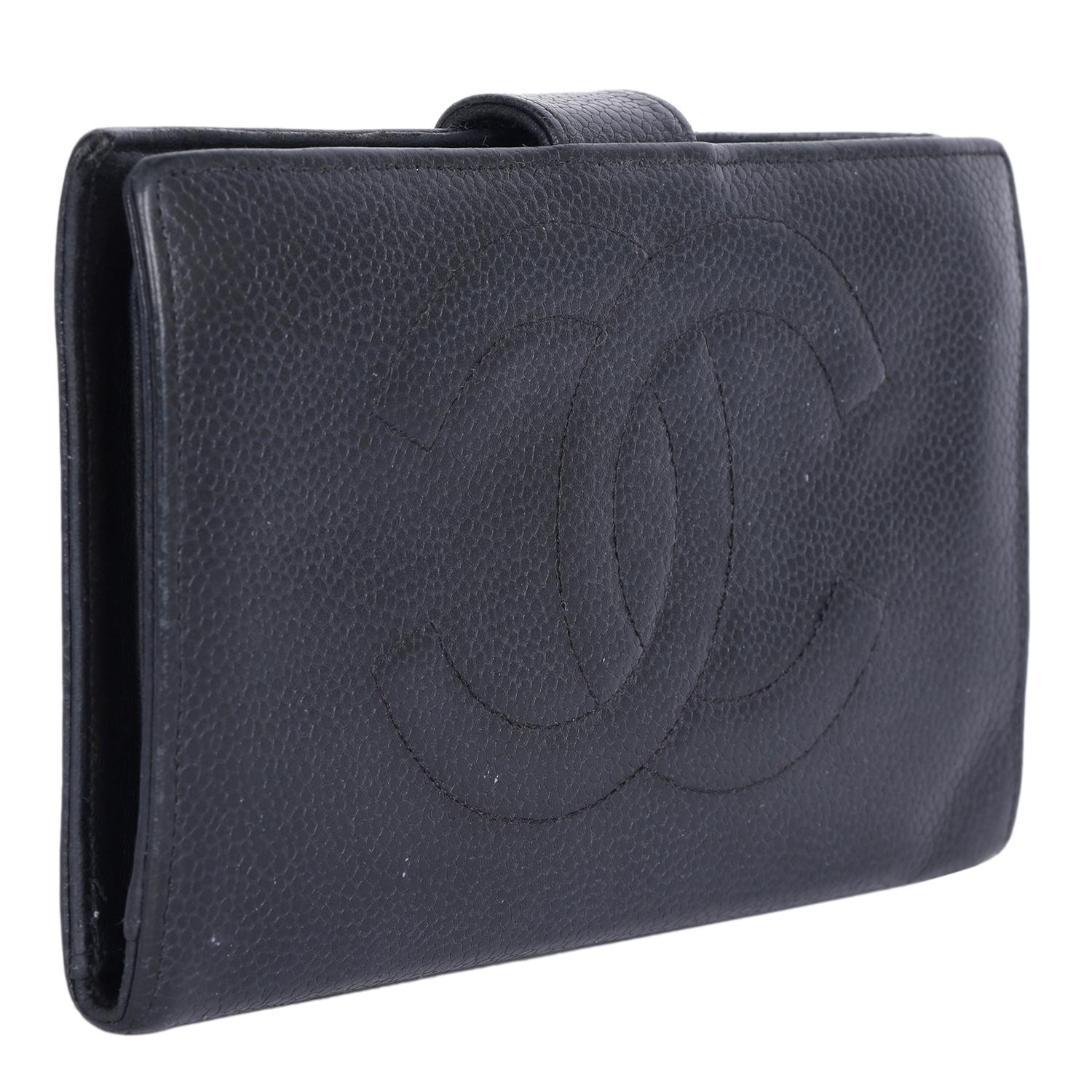 CHANEL CC Logo Long Bifold Wallet Purse Leather Black Vintage In Fair Condition For Sale In Salt Lake Cty, UT