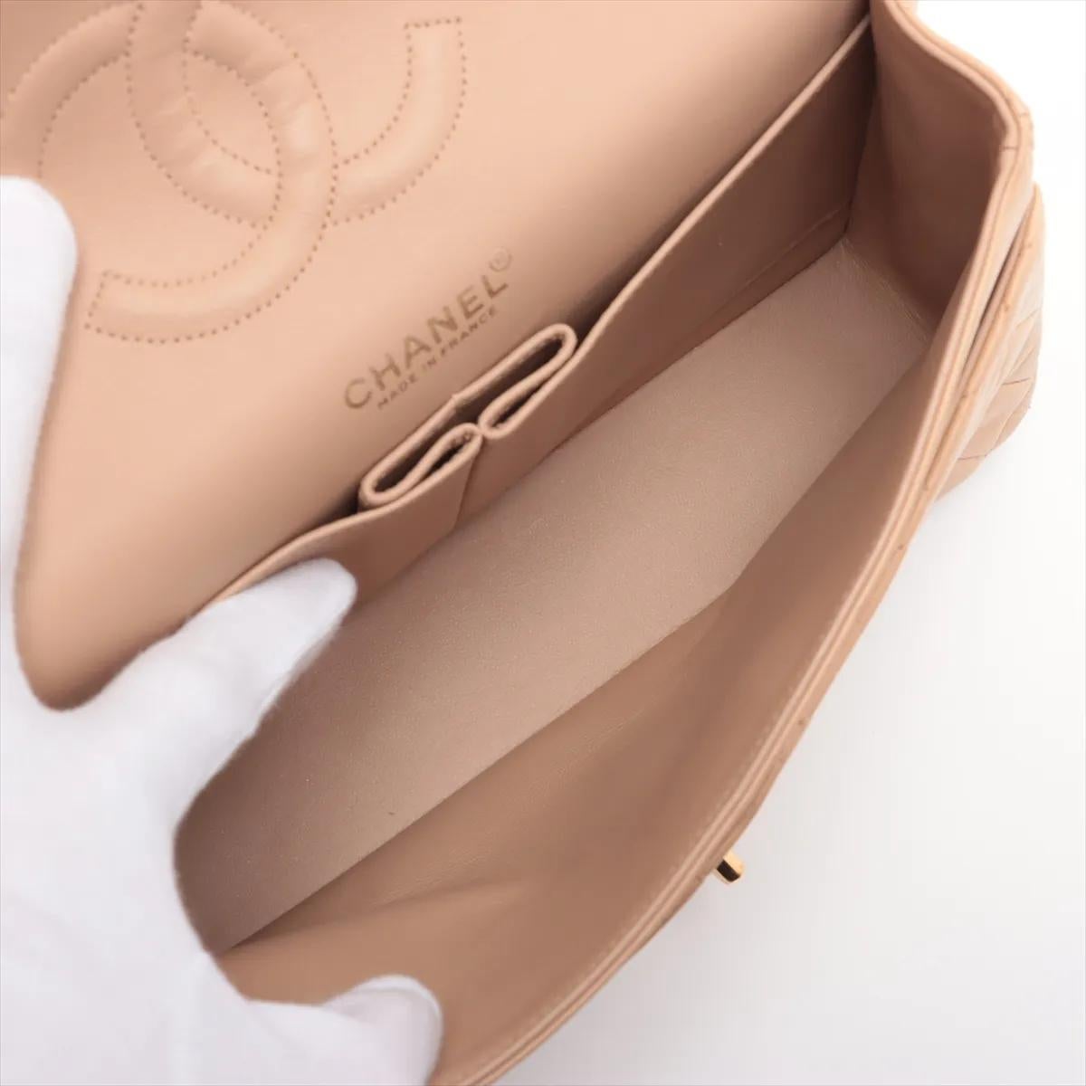 Chanel CC Logo Matelasse 25 Lambskin Double Flap Double Chain Bag Beige en vente 5