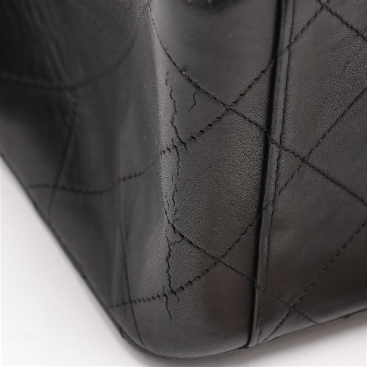 Chanel CC Logo Matelasse 34 Maxi Bolso de hombro de piel de cordero con una sola solapa y doble cadena 9