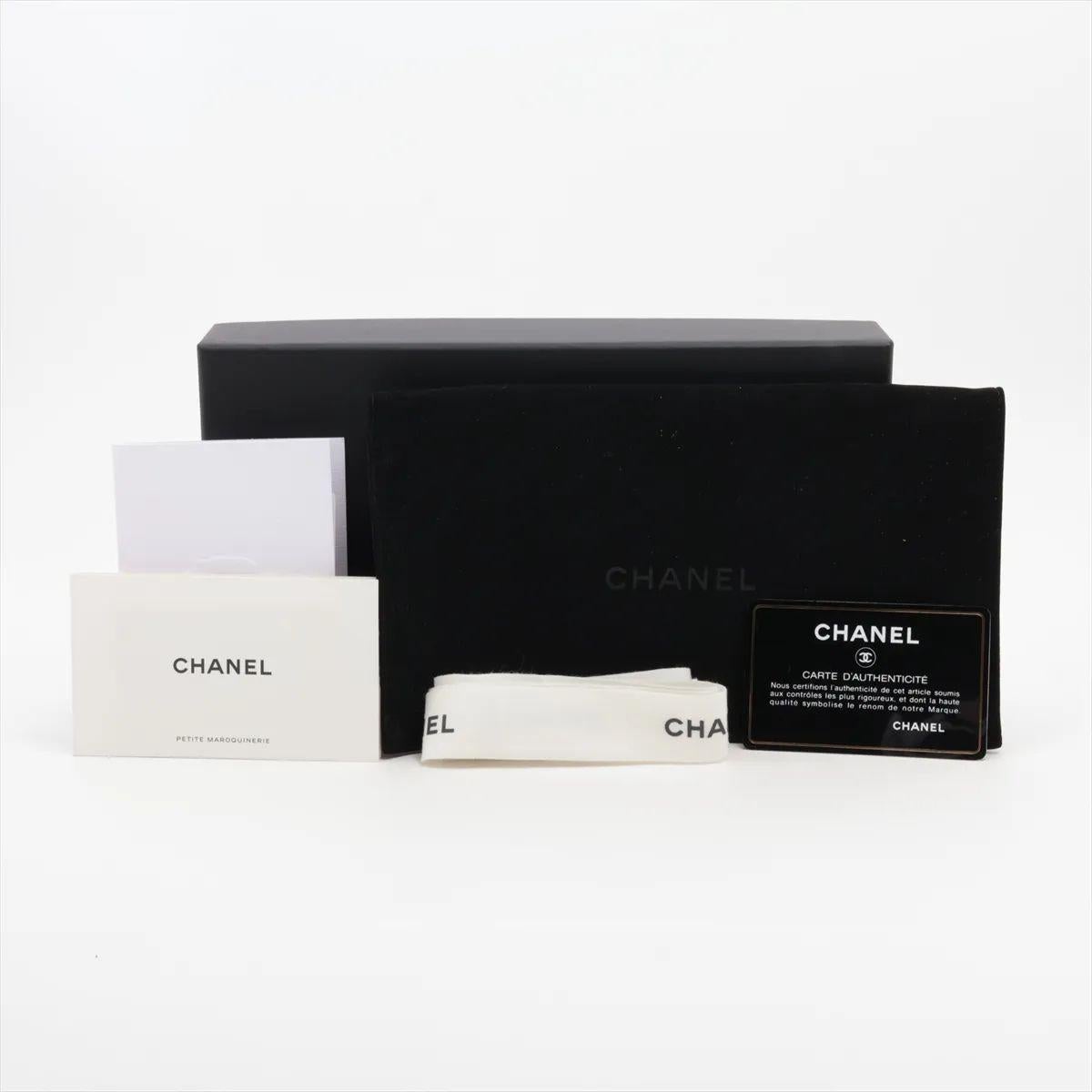 Cartera Chanel CC Logo Matelasse Piel de Caviar Zippy Negro en venta 7