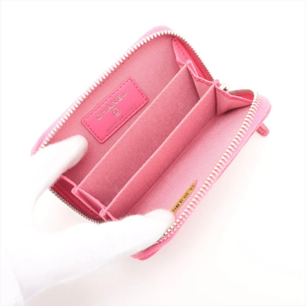 Donna Chanel CC Logo Matelasse Lambskin Card Case Rosa in vendita