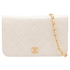 Chanel CC Logo Matelasse Lambskin Chain Shoulder Bag White