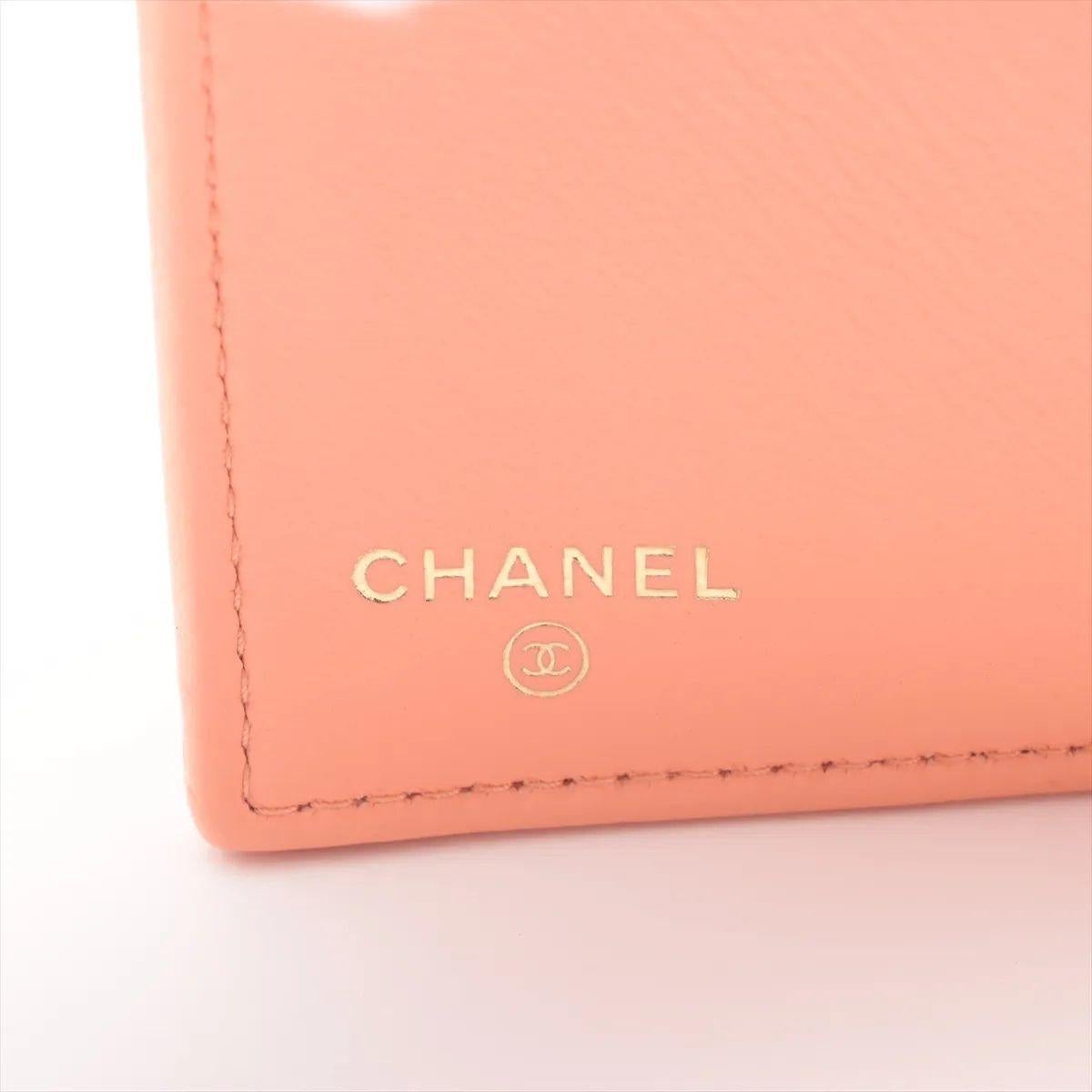Chanel CC Logo Matelasse Lambskin Compact Wallet Pink Salmon For Sale 4