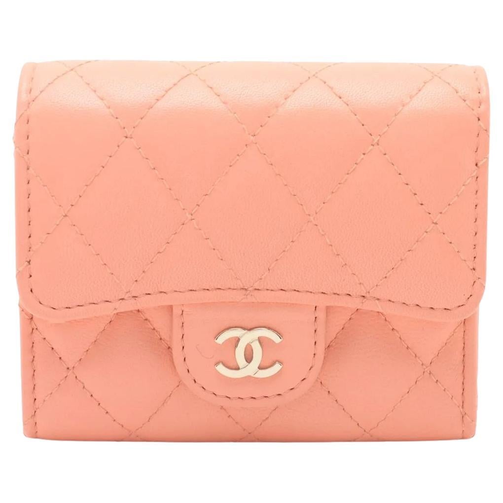 Chanel CC Logo Matelasse Lambskin Compact Wallet Pink Salmon For Sale