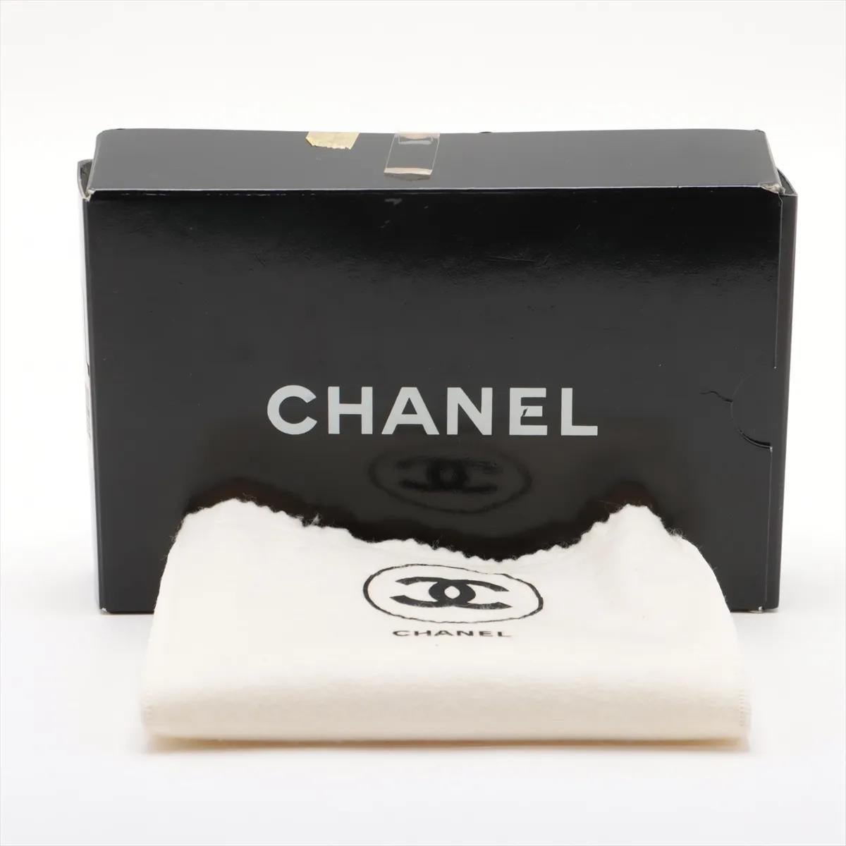 *Chanel CC Logo  Sac en cuir d'agneau matelassé à rabat unique et à chaîne unique Noir en vente 7