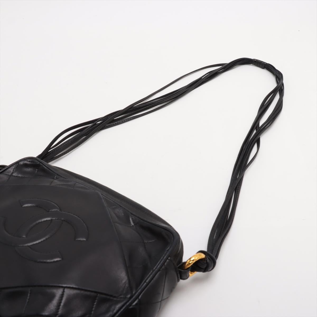 Chanel CC Logo Matelasse Lambskin Tassel Camera Bag Black For Sale 2