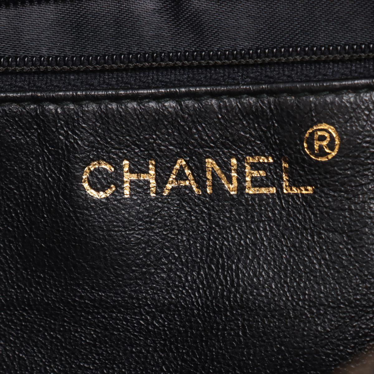 Chanel CC Logo Matelasse Lambskin Tassel Camera Bag Black For Sale 5