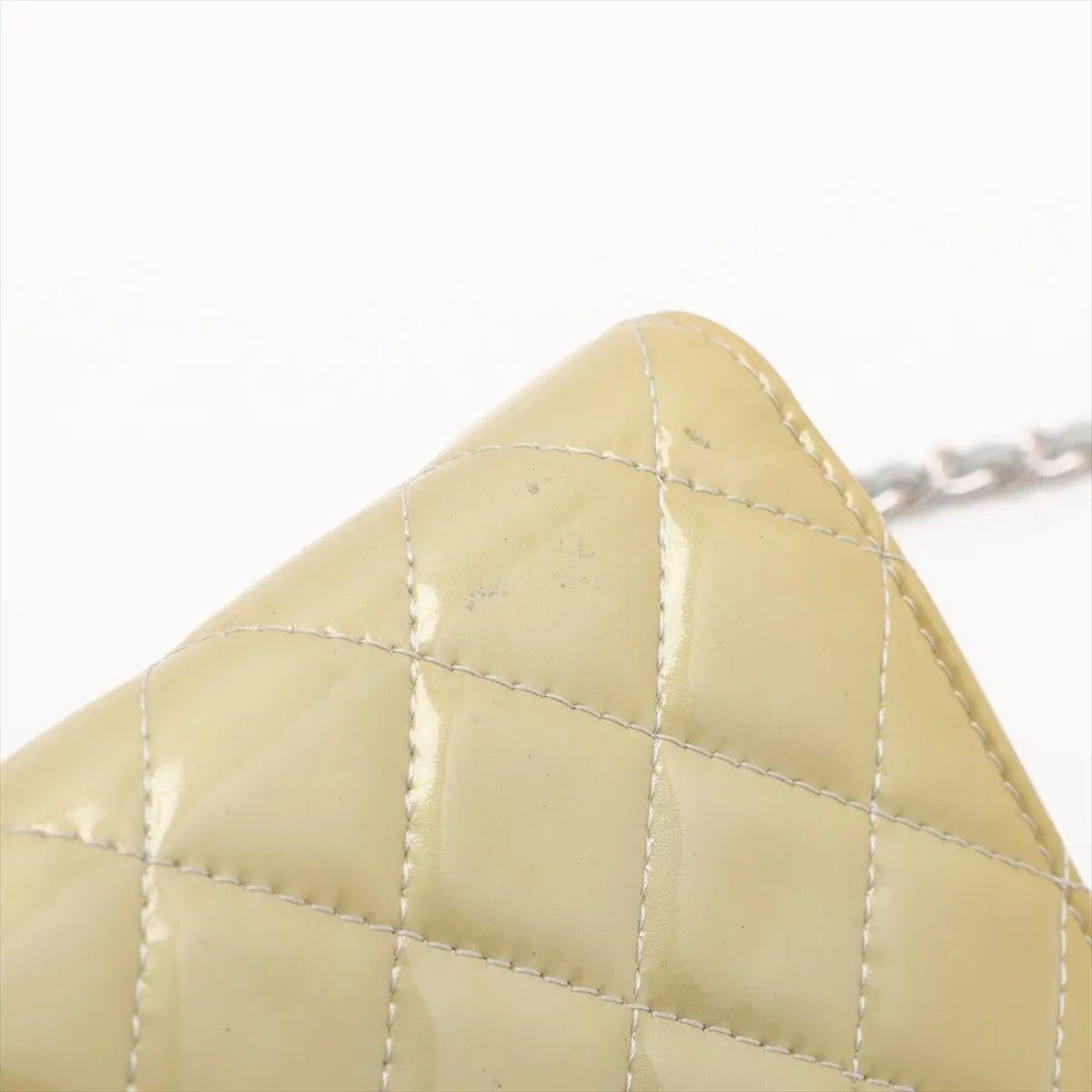 Chanel CC Logo Matelasse Lackleder Kette Brieftasche Gelb im Angebot 9