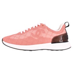Chanel 'CC' Logo Mesh bestickte Sneakers