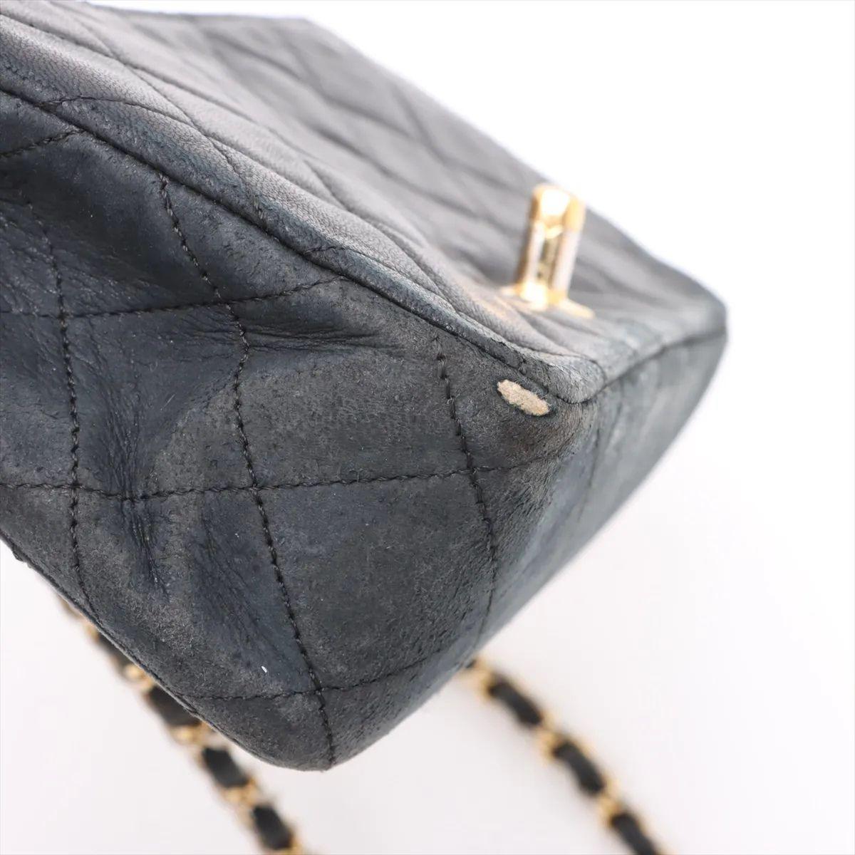 Chanel CC Logo Mini Matelasse 19 Lambskin Single Flap Single Chain Bag Black For Sale 10