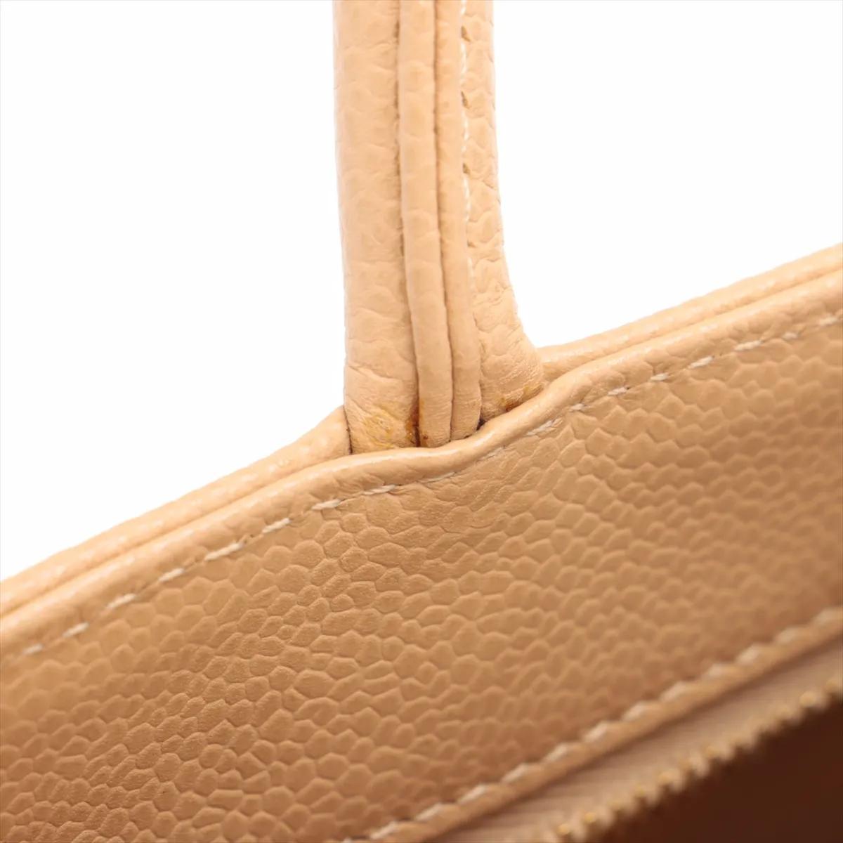 Chanel CC Logo Re-release Caviar Skin Tote Bag Beige im Angebot 12