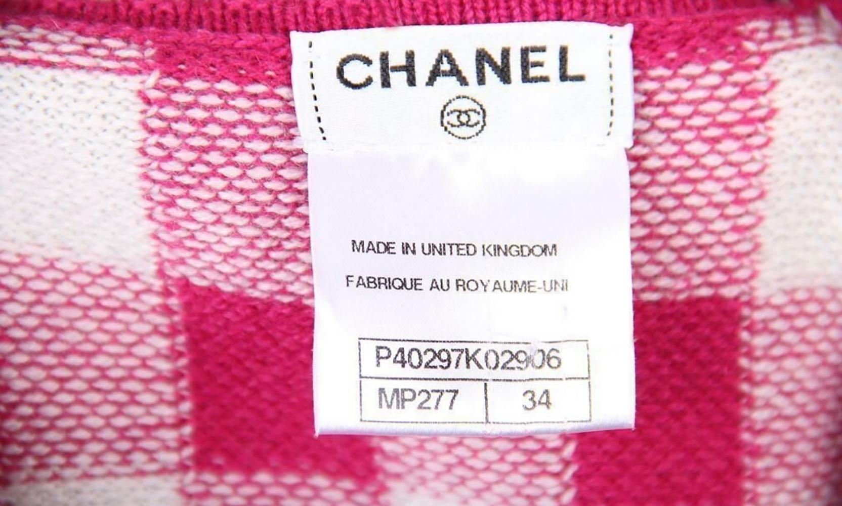 Chanel CC Logo Runway Checked Cashmere Jumper For Sale 5