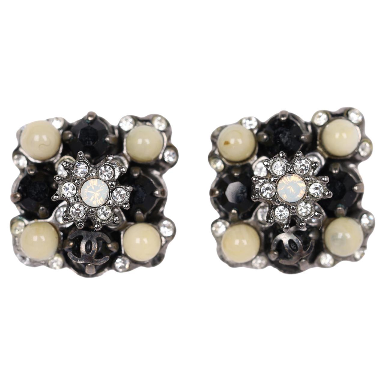 Chanel CC Logo Silver Rhinestone Pierced Earrings