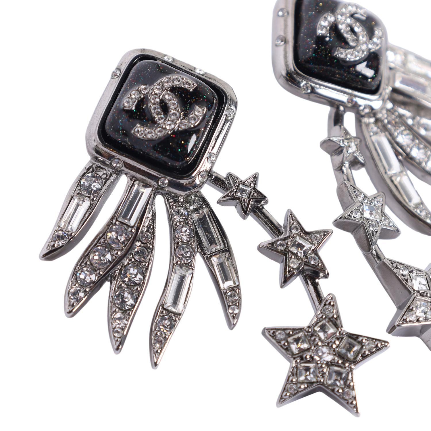 Chanel CC Logo Silver Rhinestone Star Chandelier Pierced Earrings For Sale 1