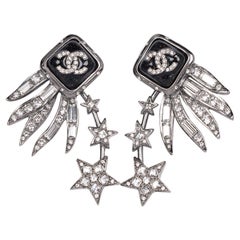 Chanel CC Logo Silver Rhinestone Star Chandelier Pierced Earrings