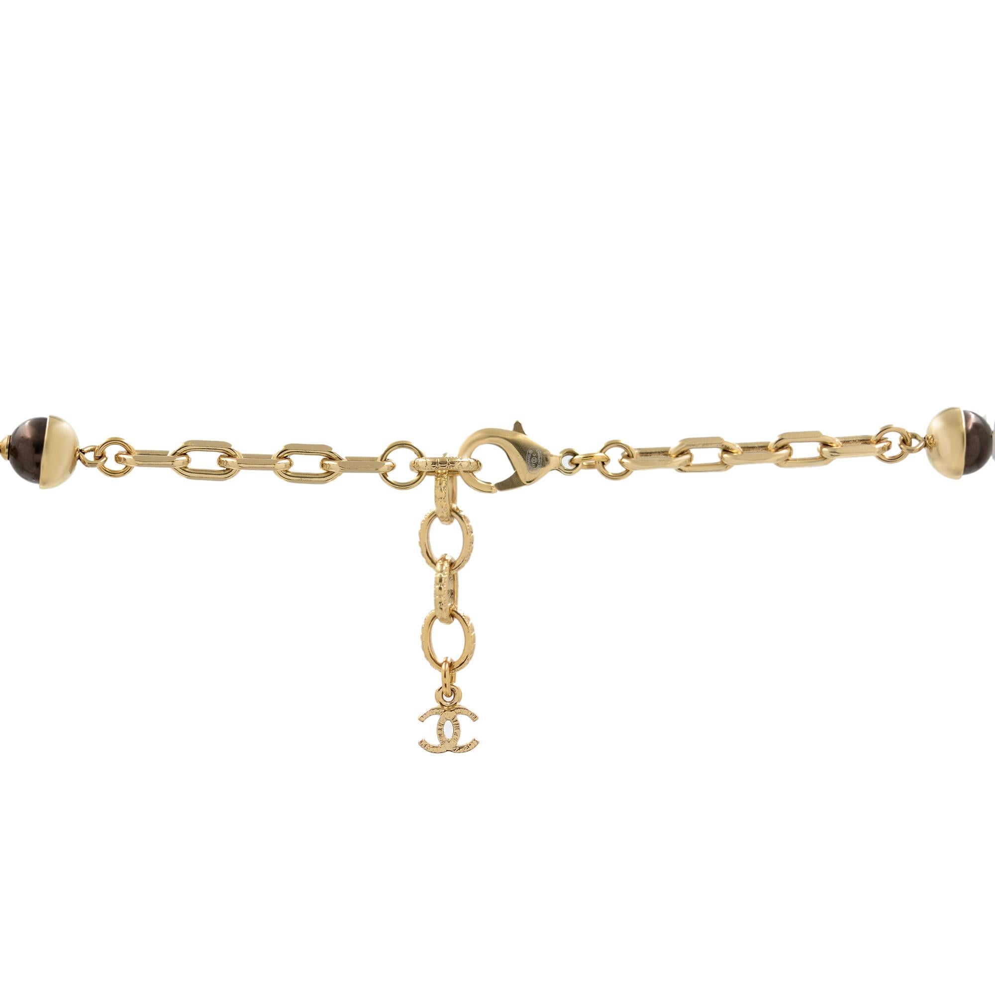 Chanel CC Logo Star Goldton Olive Brown Perlen lange Halskette Damen im Angebot