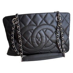Chanel CC Logo Tote Black Soft Quilted Caviar Leather Silver Hardware 2011-2012 Chanel CC Logo Tote Black Soft Quilted Caviar Leather Silver Hardware 2011-2012
