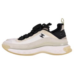 Used Chanel 'CC' Logo Trainers