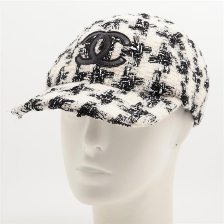 Chanel CC Logo Tweed Cap White x Black For Sale at 1stDibs Chanel CC Logo Tweed Cap White x Black For Sale at 1stDibs