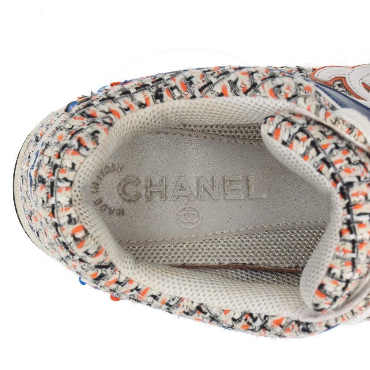 Chanel CC Logo Tweed x Sneakers in pelle Multicolore 5