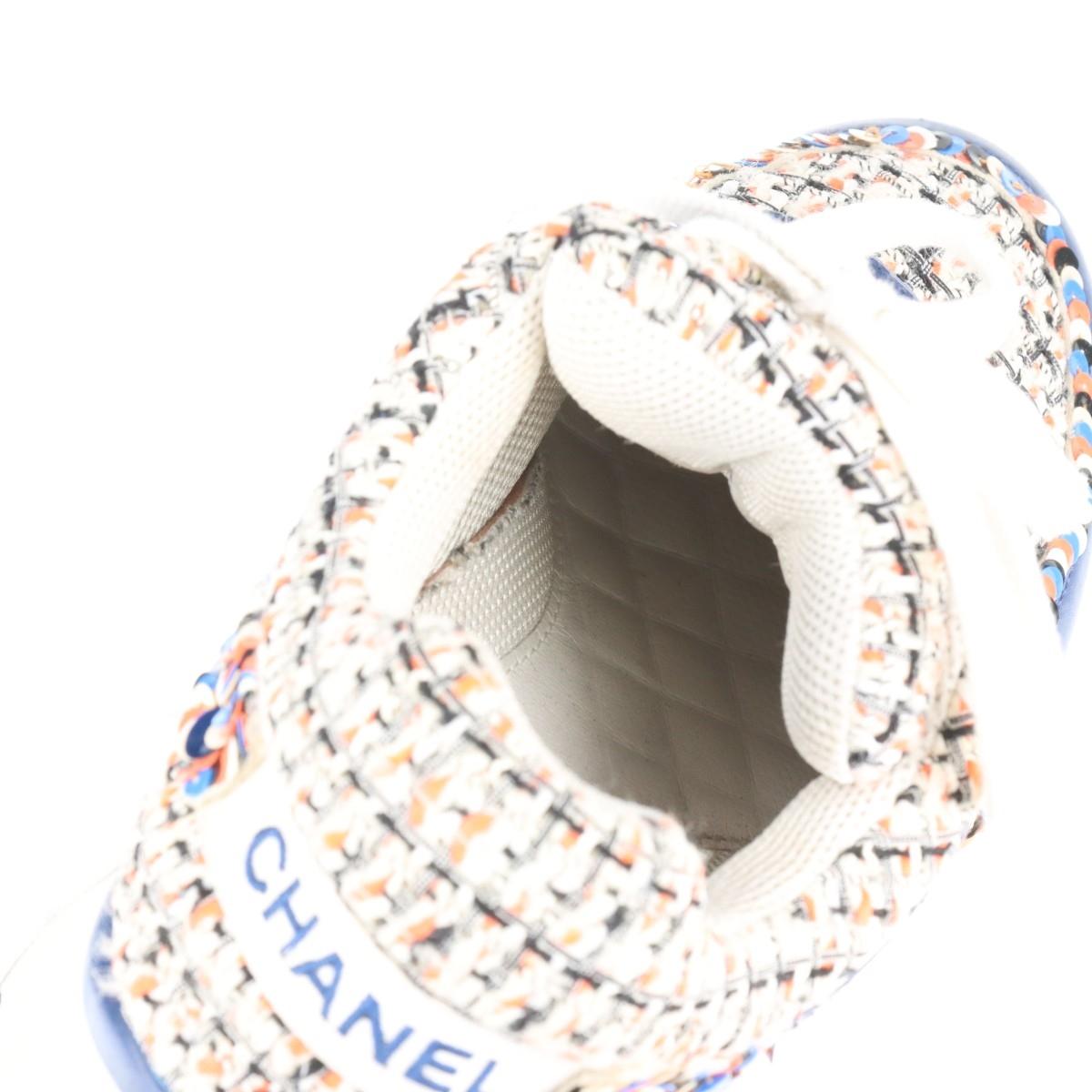 Chanel CC Logo Tweed x Sneakers in pelle Multicolore 13