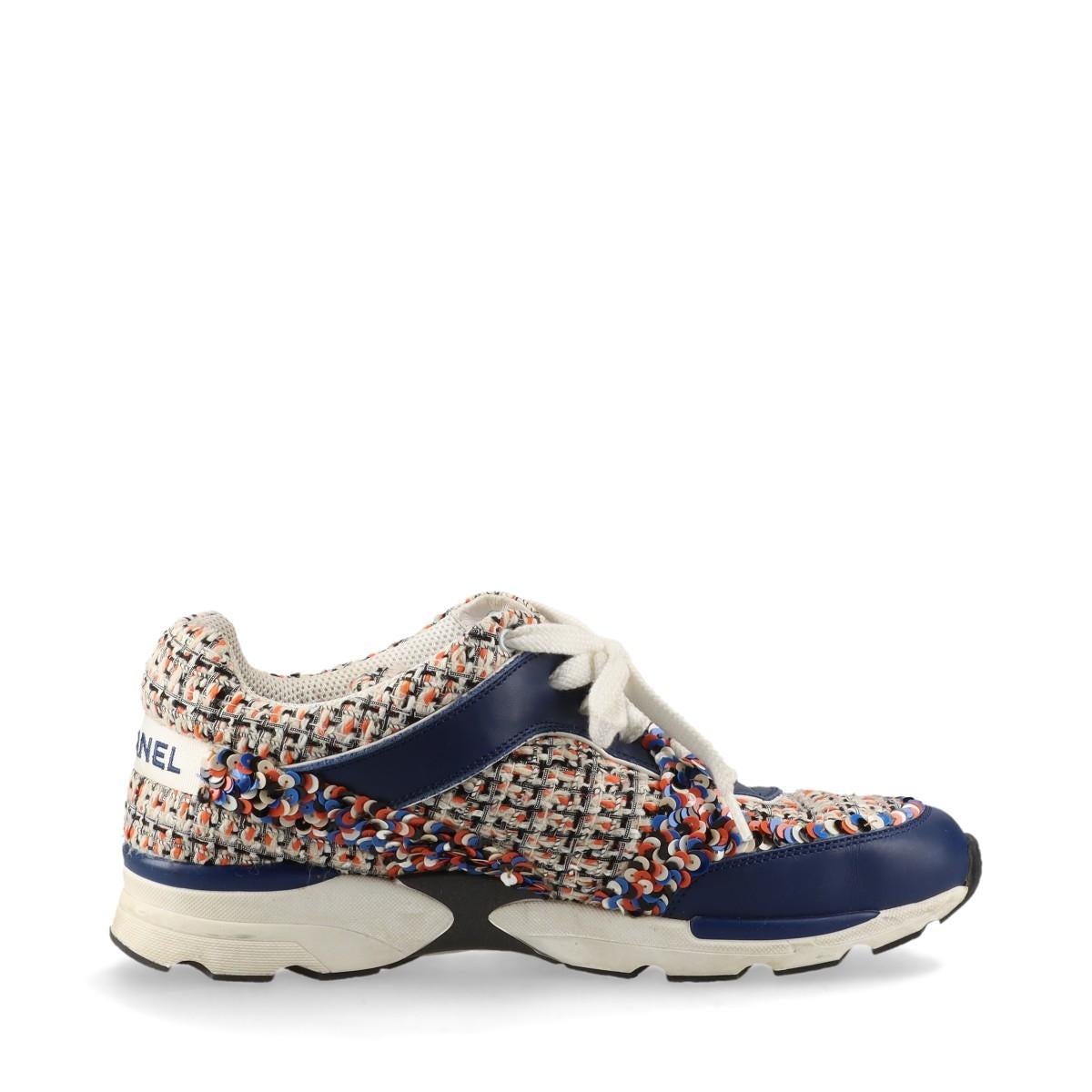 Beige Chanel CC Logo Tweed x Sneakers in pelle Multicolore