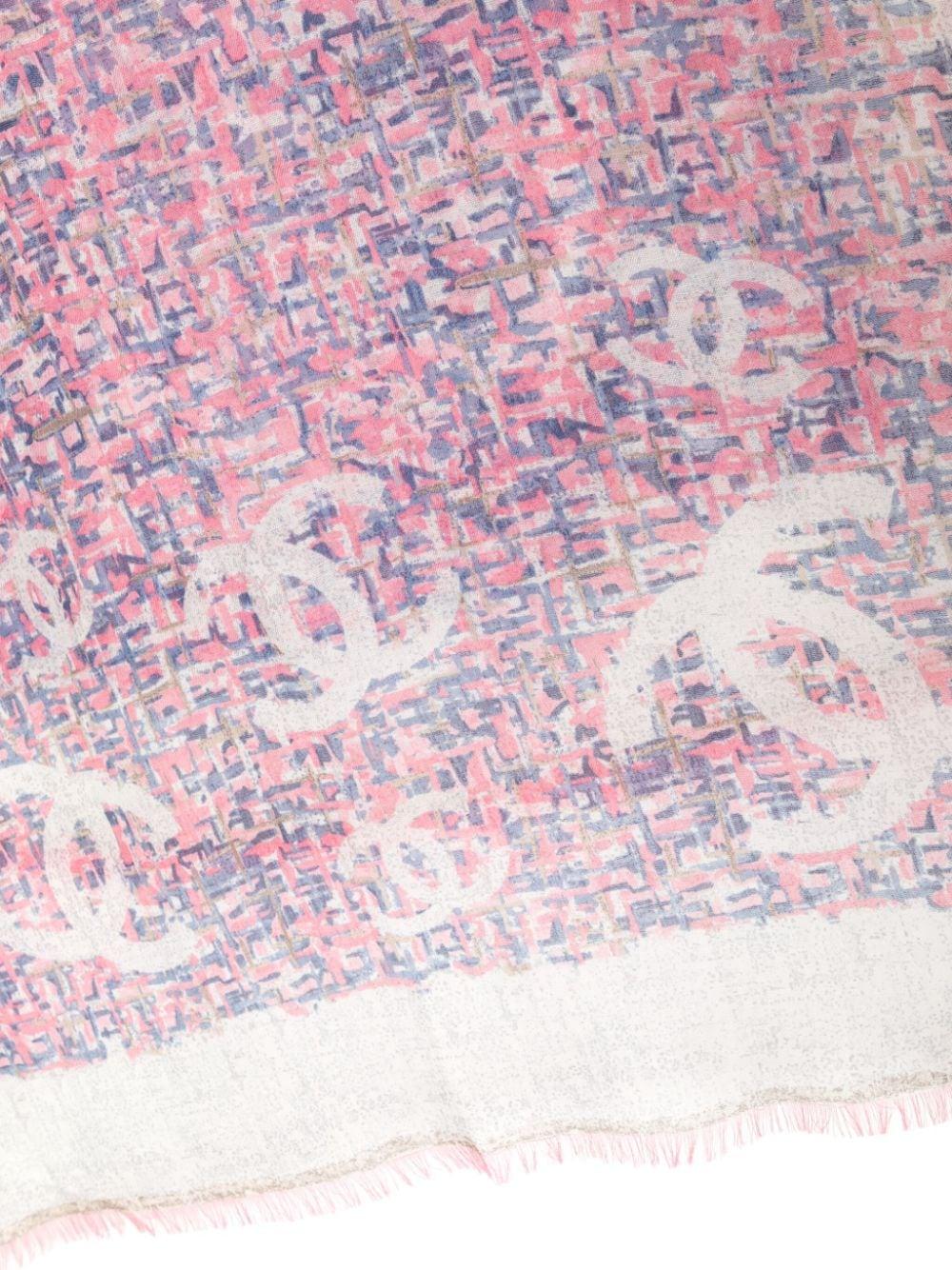 Chanel CC-logo Watercolour-Print Scarf In Excellent Condition For Sale In London, GB