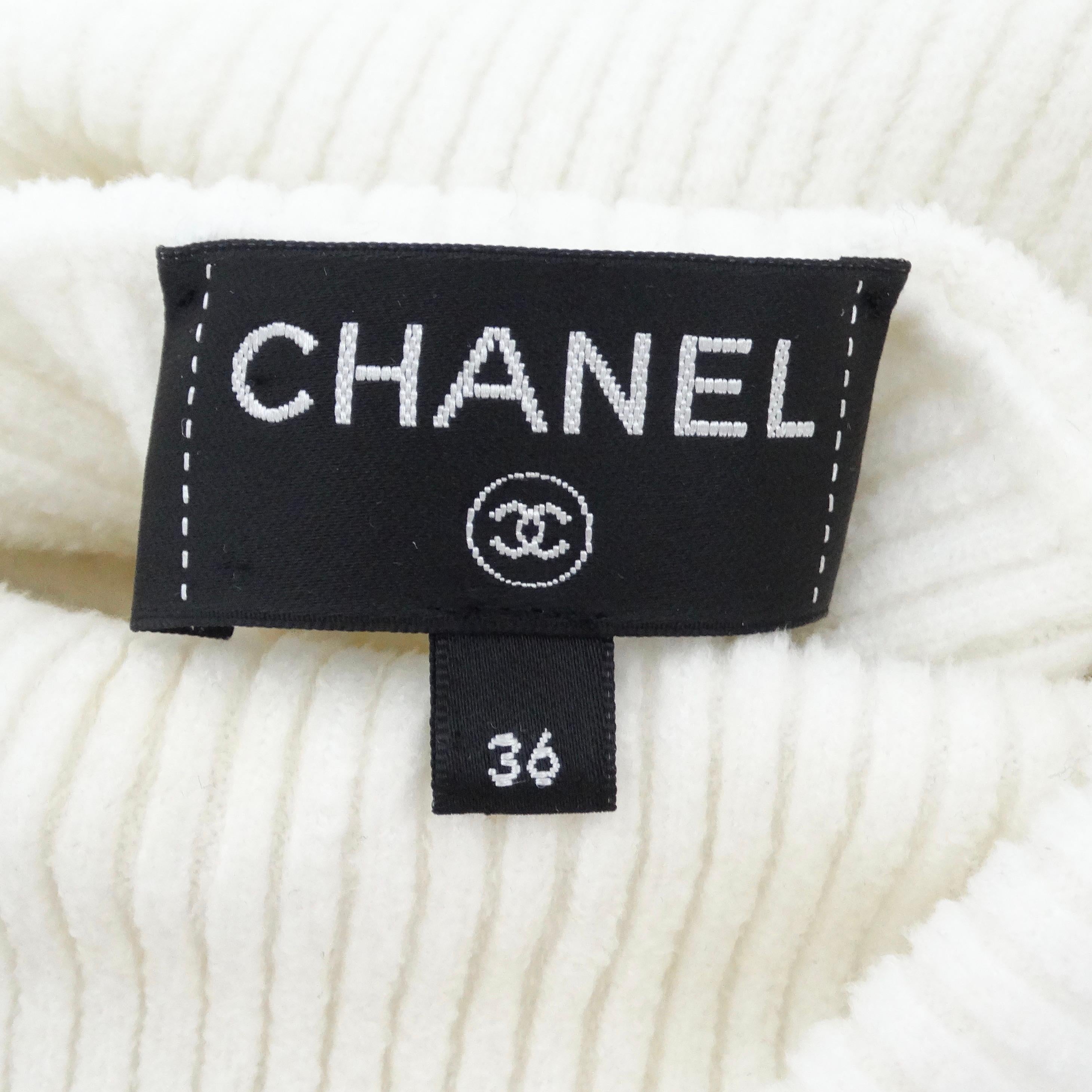 Chanel CC Logo White Rib Knit Turtleneck 5