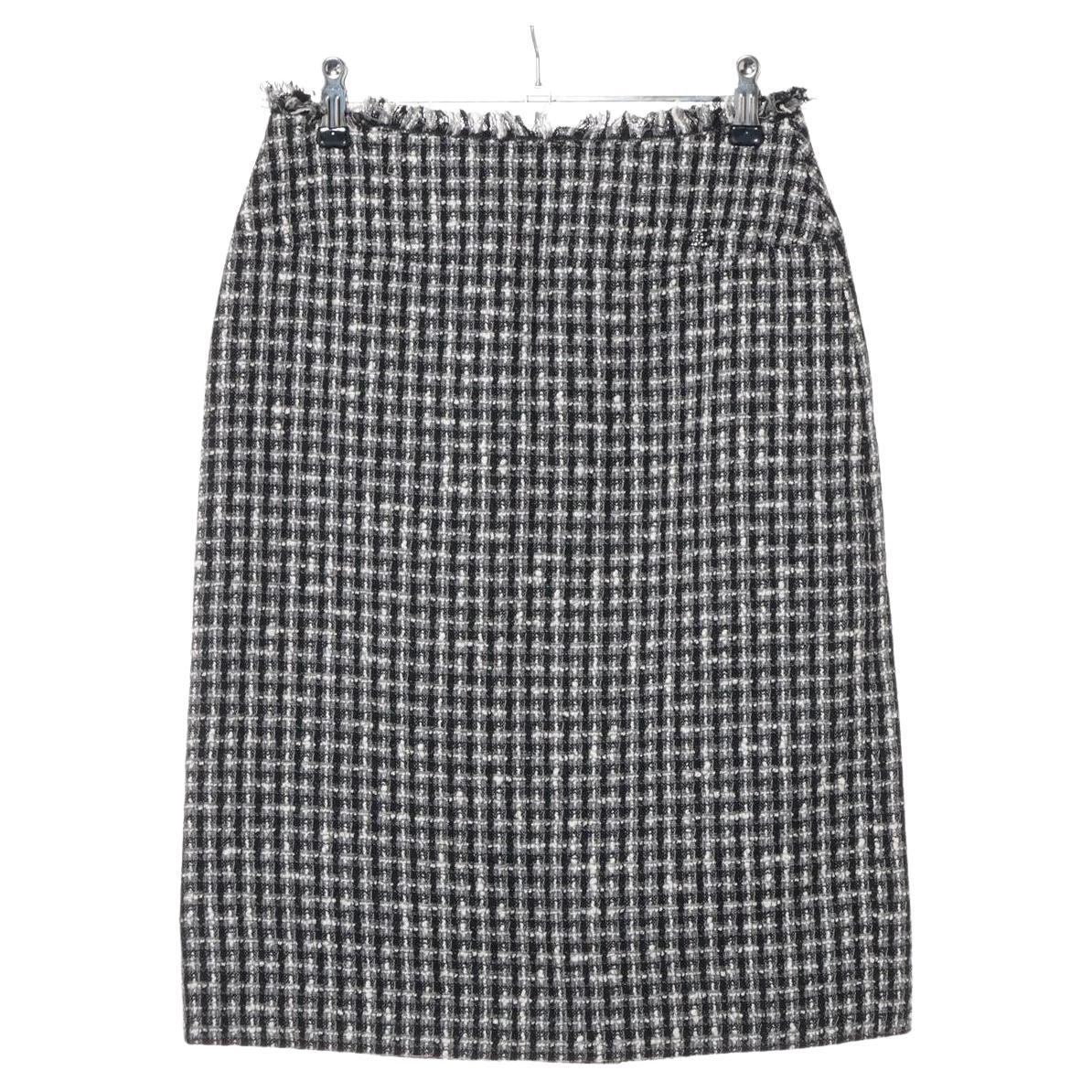 Gonna in lana e tweed con logo Chanel Nero