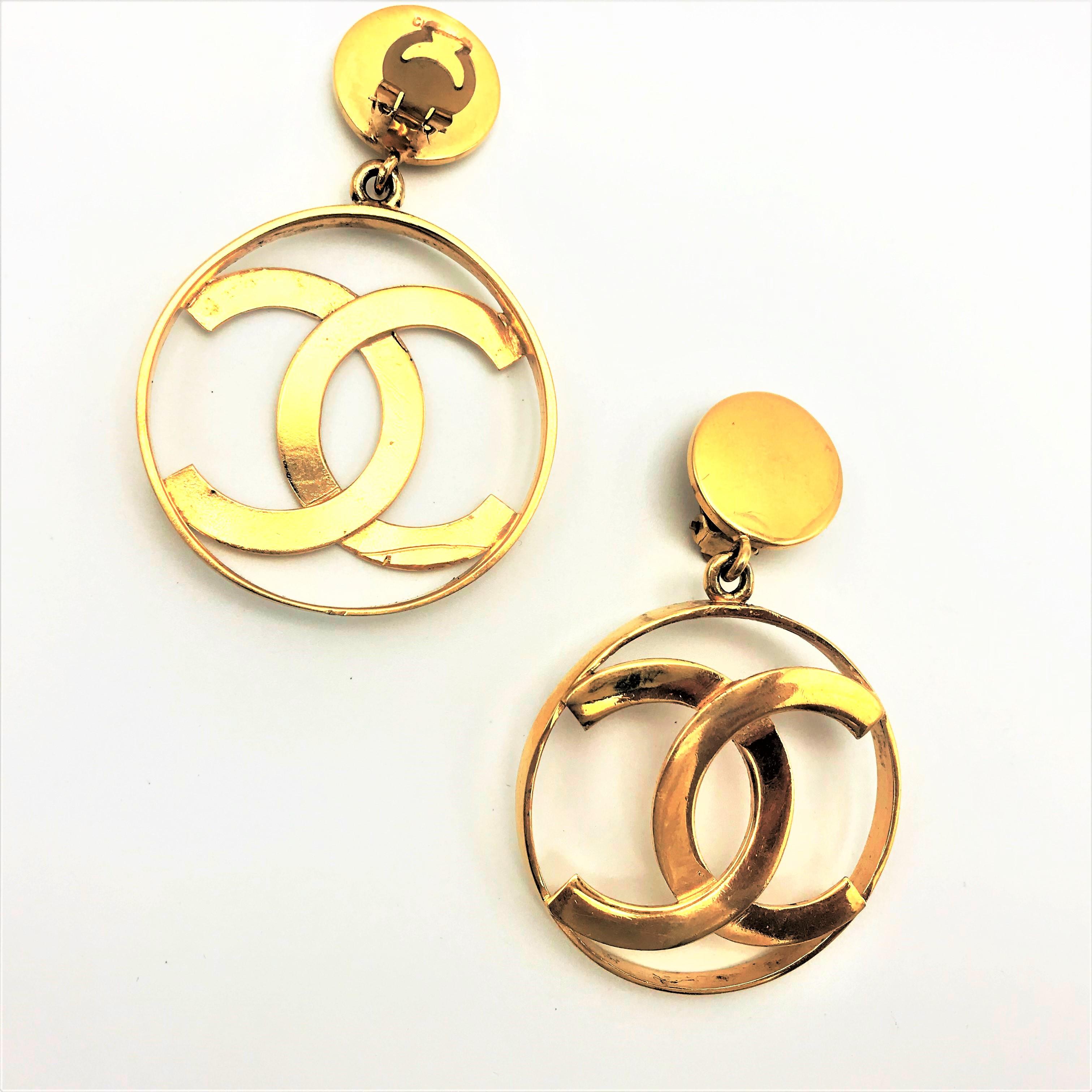 Artisan Chanel CC Logos sunburst hoop dangle ear clips gold plated