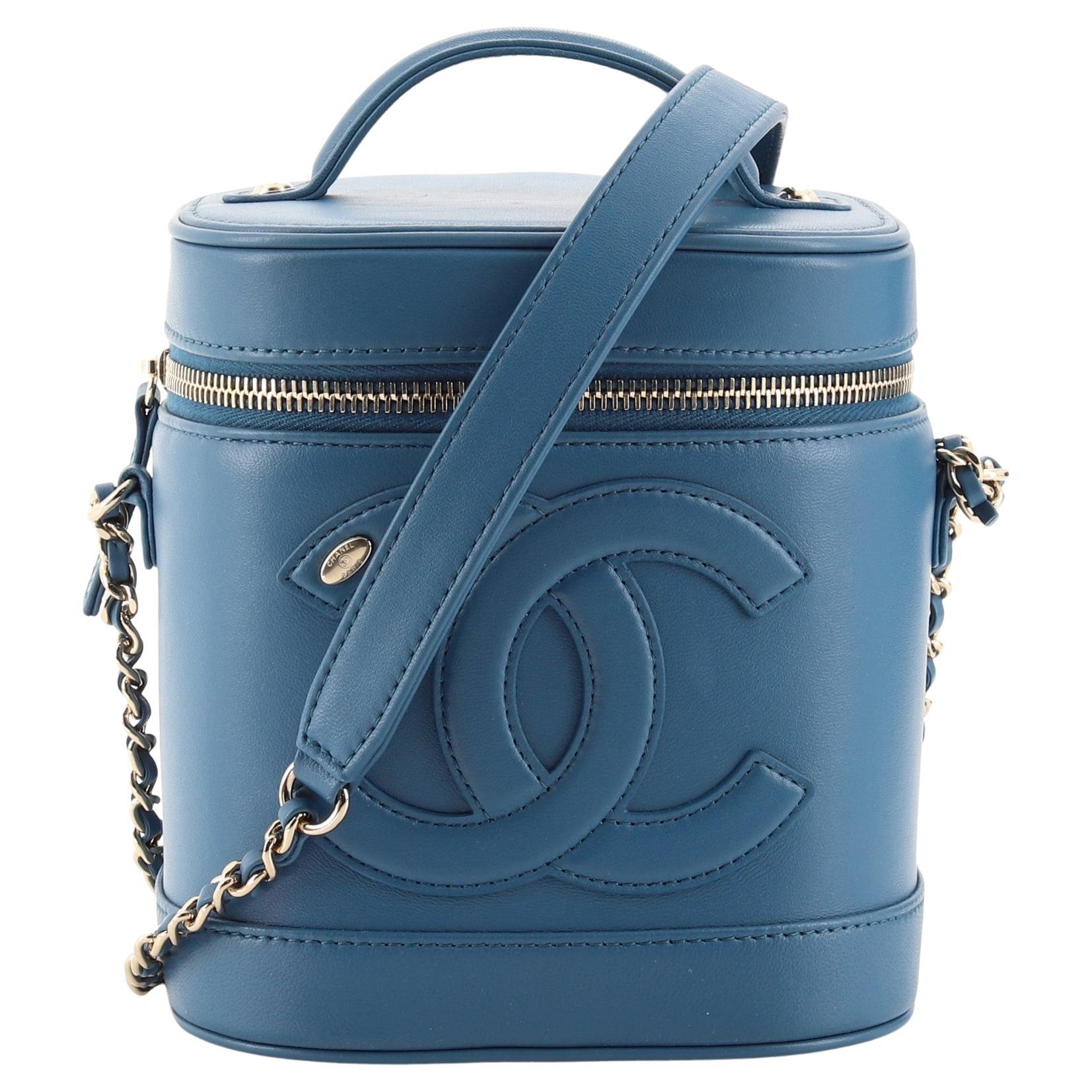 CHANEL Lambskin Quilted CC Bubble Vanity Case With Chain Light Blue 955422