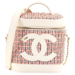 Chanel CC Mania Waschtischtasche aus Tweed mit Lammfell