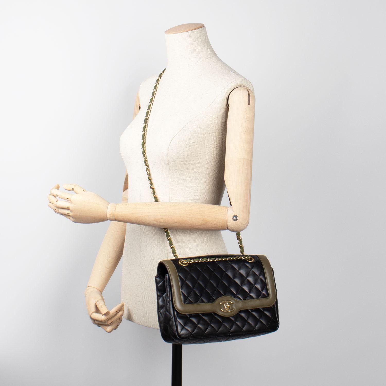 Chanel CC Medium Flap Bag 6