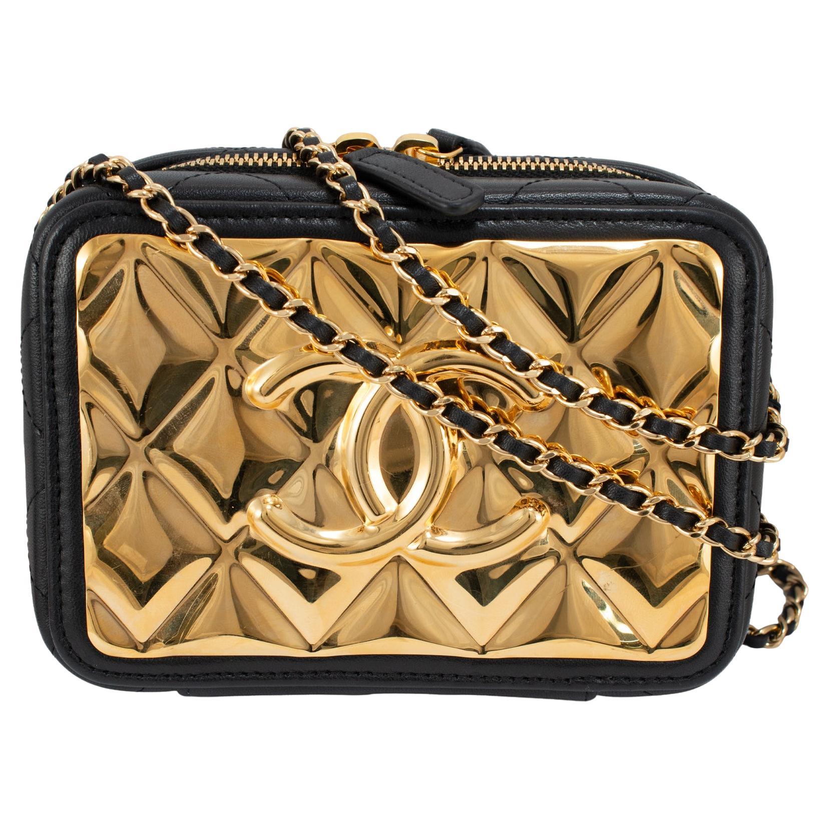 Chanel CC Metal Plate Vanity Case Lambskin Gold-Tone Hardware Shoulder Bag