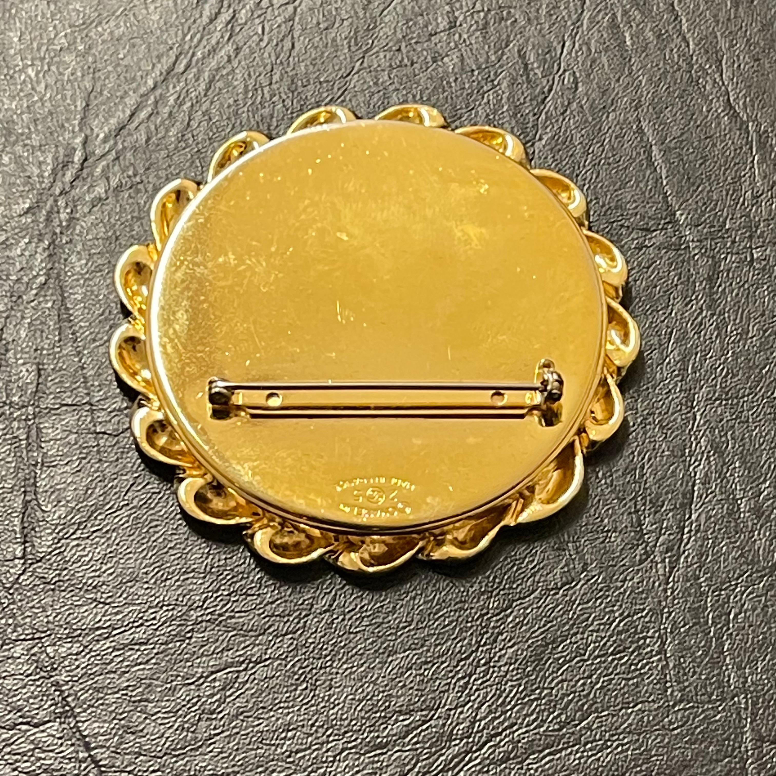 Chanel CC Mirror Gold Tone Brooch (2005) For Sale 3