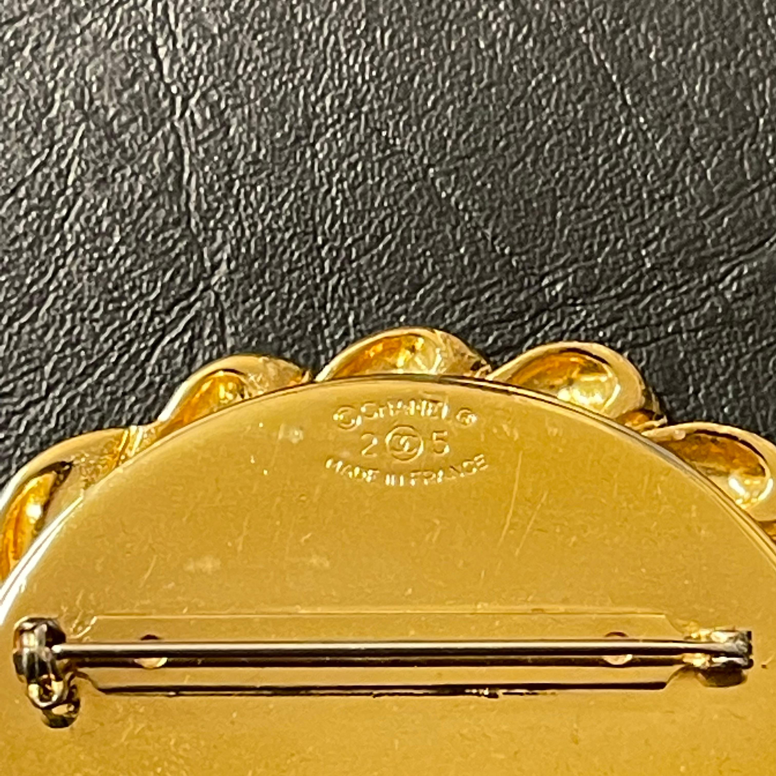 Chanel CC Mirror Gold Tone Brooch (2005) For Sale 4