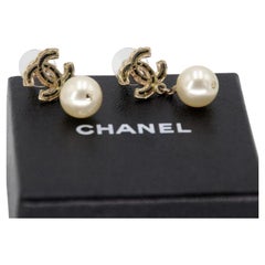 Chanel CC Monogram Clip On Modern Chic Mother Of Pearl Earrings CC-0817N-0001