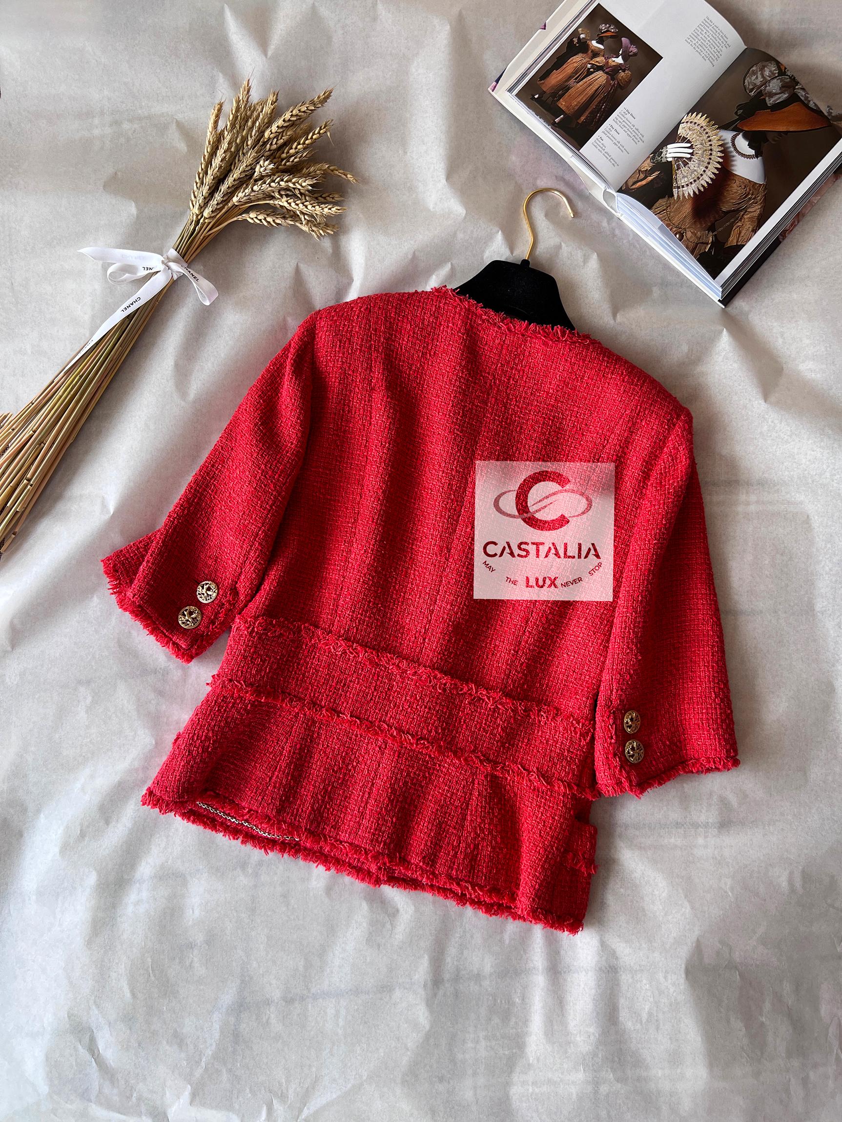 Chanel CC Nightingale boutons veste en tweed corail 5